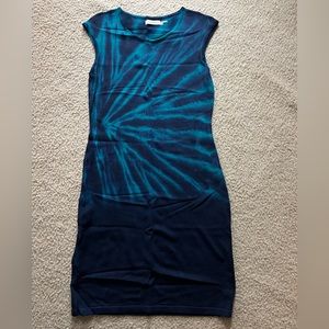 Calvin Klein dress, flattering style, body con dress, Size medium, Like new